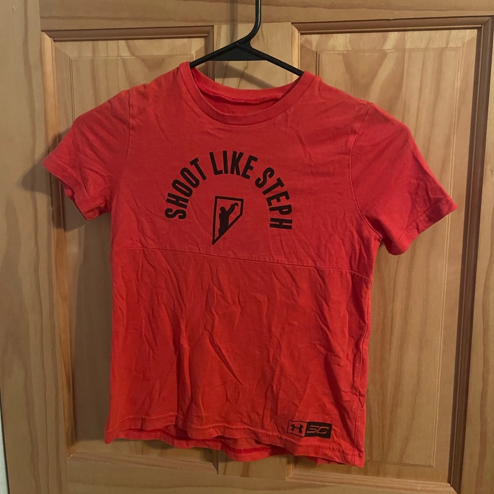 Like New, Boys Size Youth XS Under Armour Shirt Like Steph Curry T-Shirt